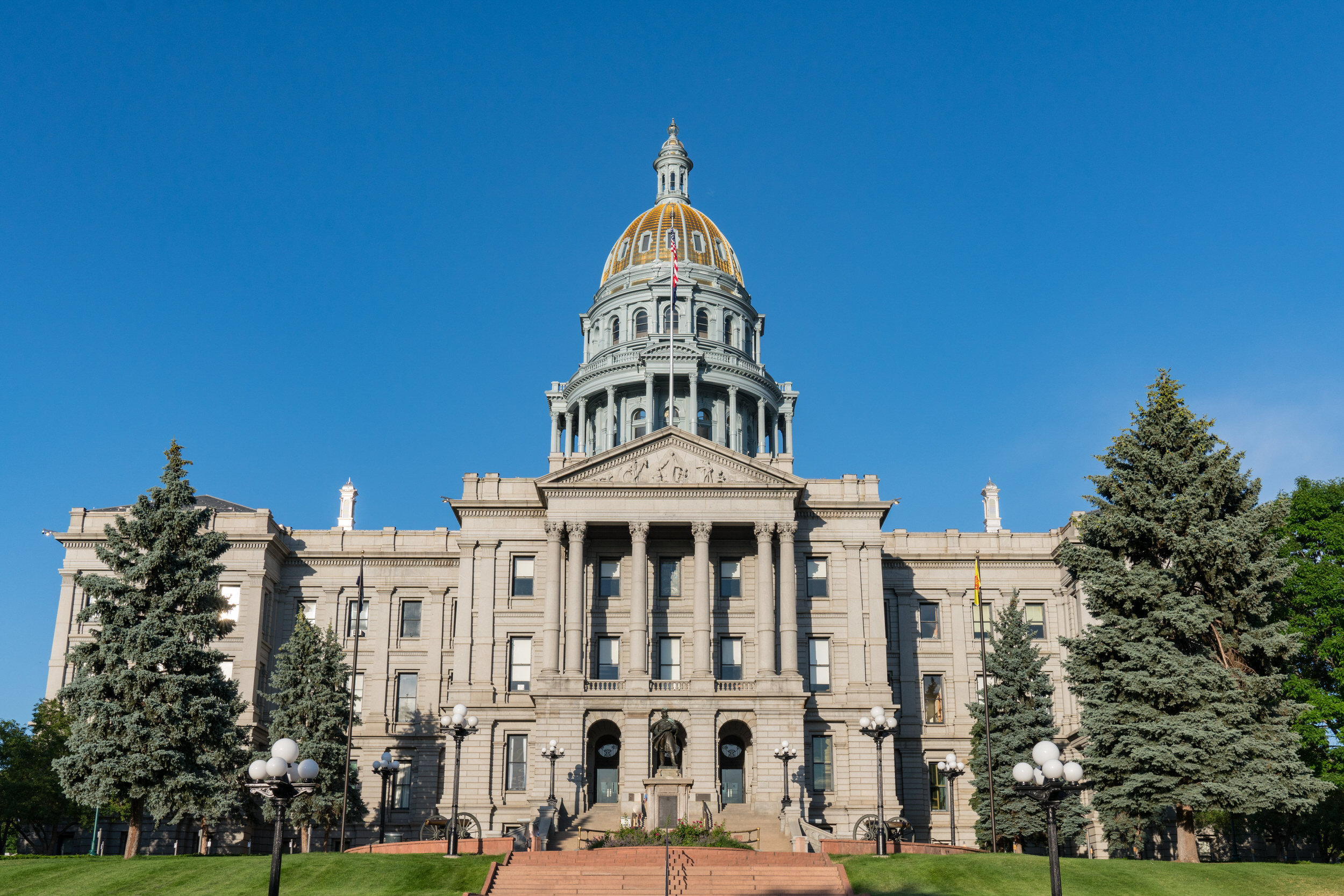 Colorado Governor Extends Stay at Home Order